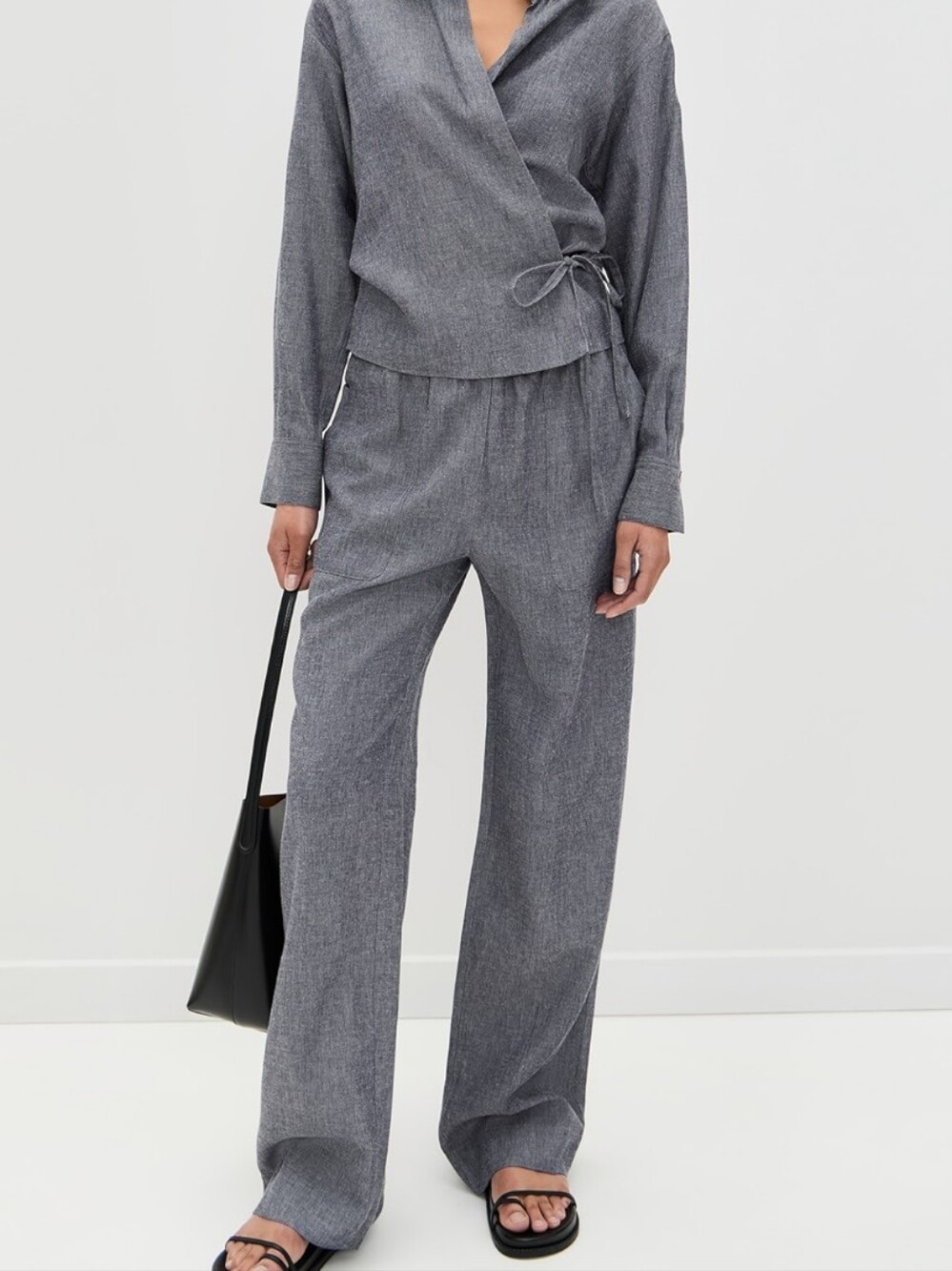 NWOT Vince Mid Rise Casual Pull On Pants, Sz M